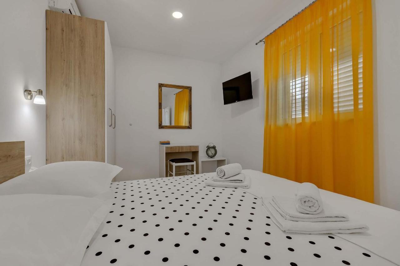 Apartman Meri Makarska Buitenkant foto